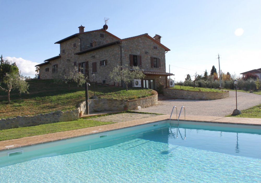 PISCINA
Ad uso esclusivo degli ospiti